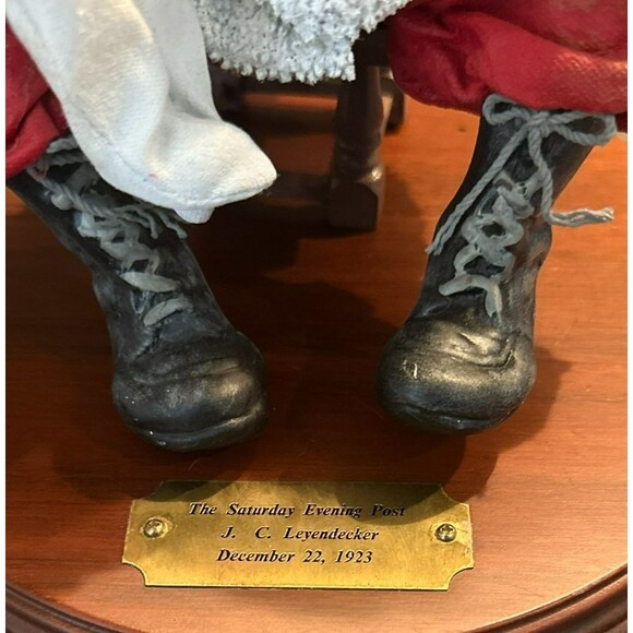 Clothtique Possible Dreams Saturday Evening Post JC Leyendecker Santa w/ Box - Picture 4 of 14